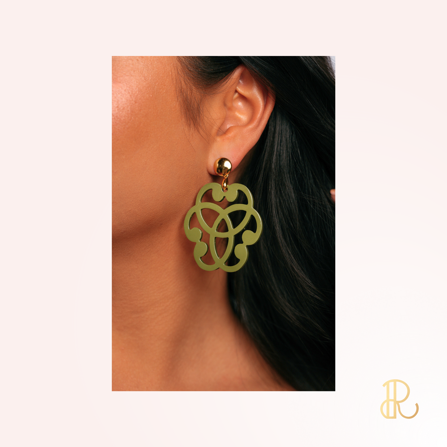 FIORA STATEMENT EARRING