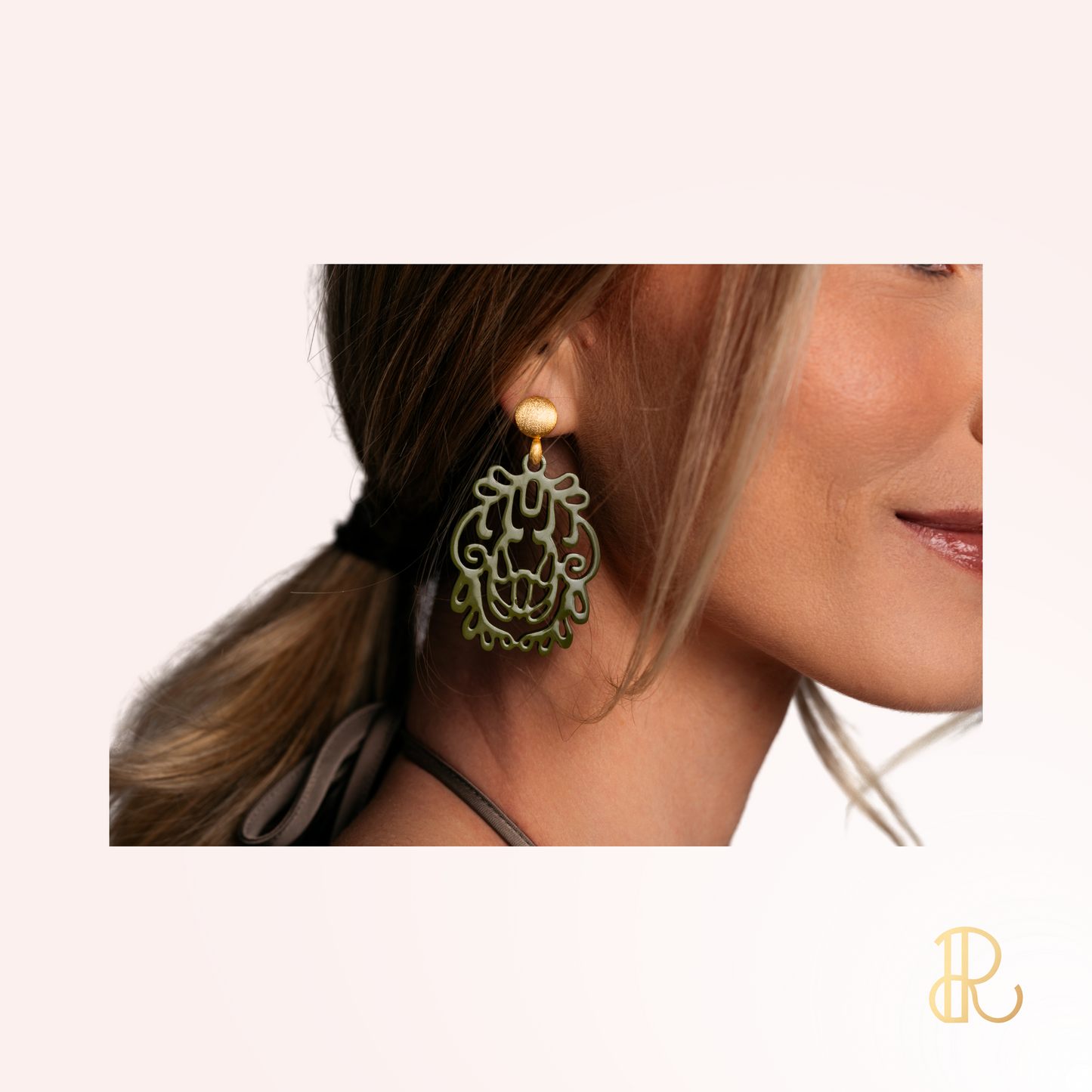 CORALIS STATEMENT EARRING