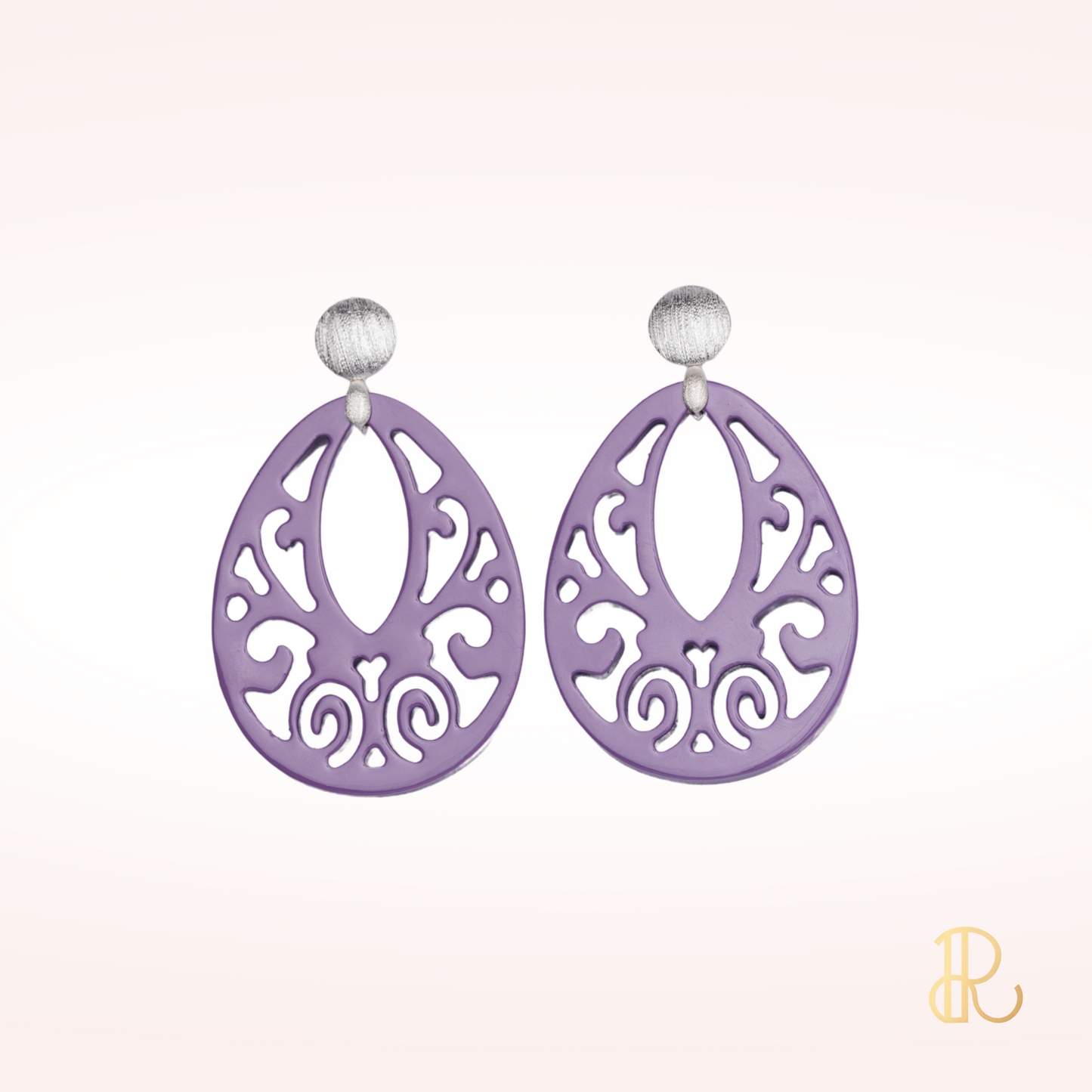 MAIA STATEMENT EARRING
