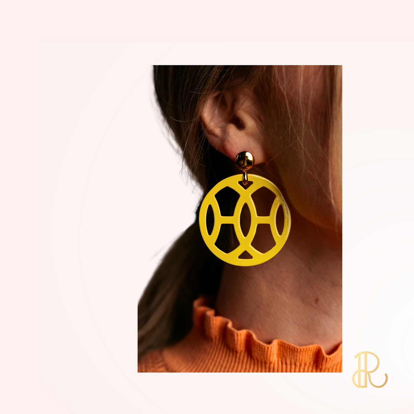 CALISTA STATEMENT EARRING