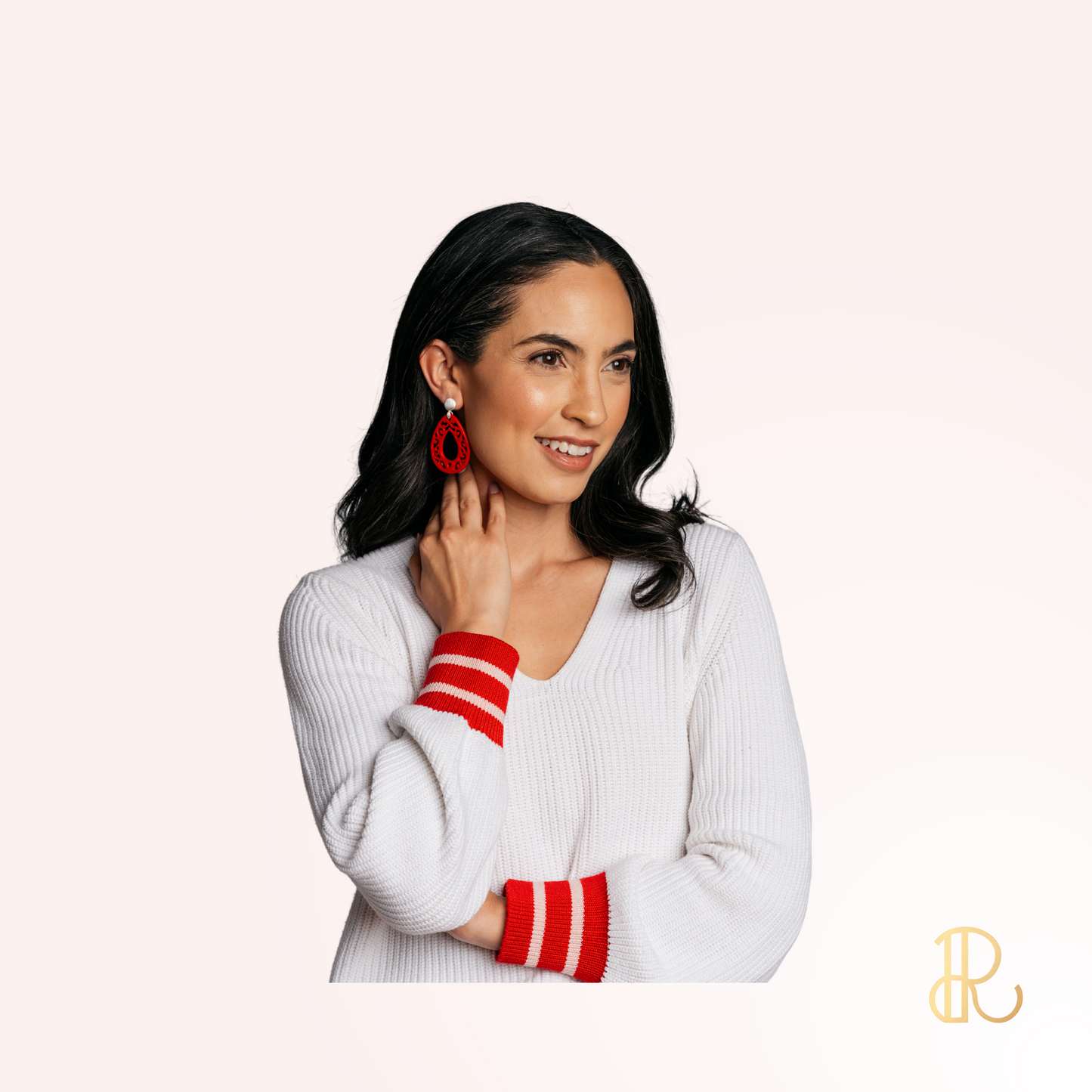 FENARA STATEMENT EARRING