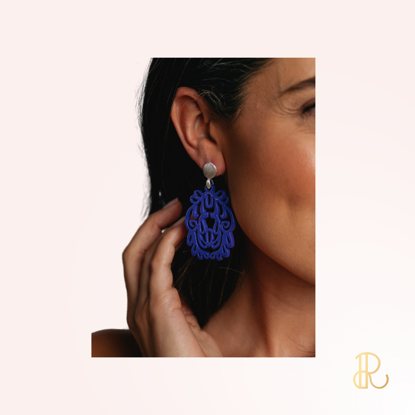 CORALIS STATEMENT EARRING